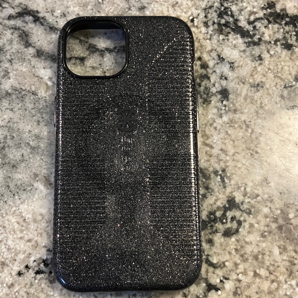 NWOT Speck iPhone 13 Case